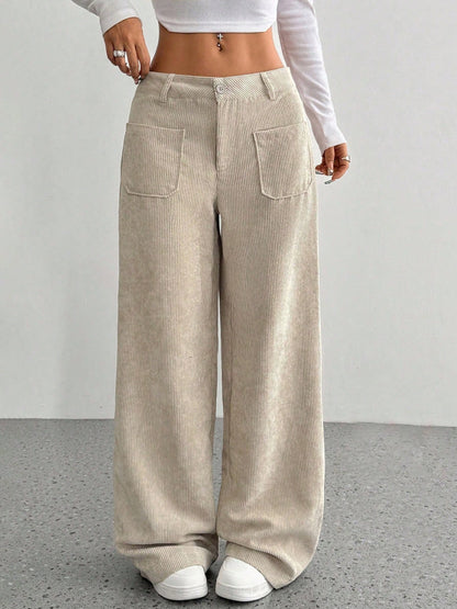 Wide-Body Leg Girl